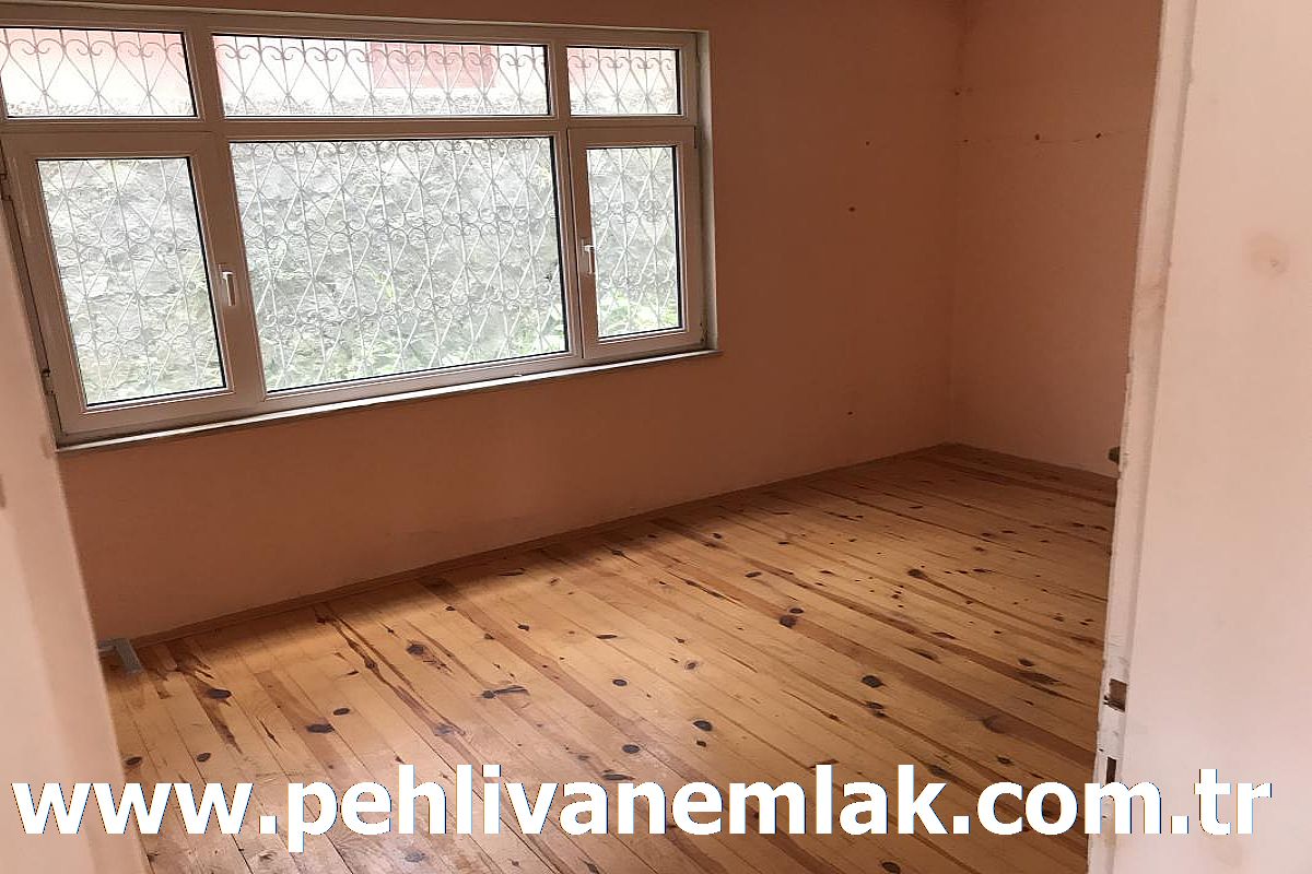 Alaplı Üç Katlılar Satılık Daire