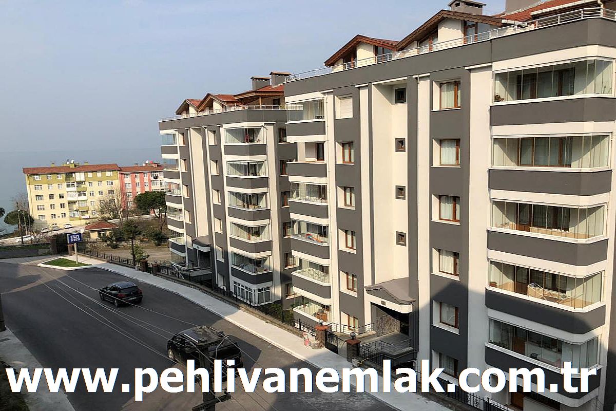 İçi Yapısız Satılık Ara Kat Daire