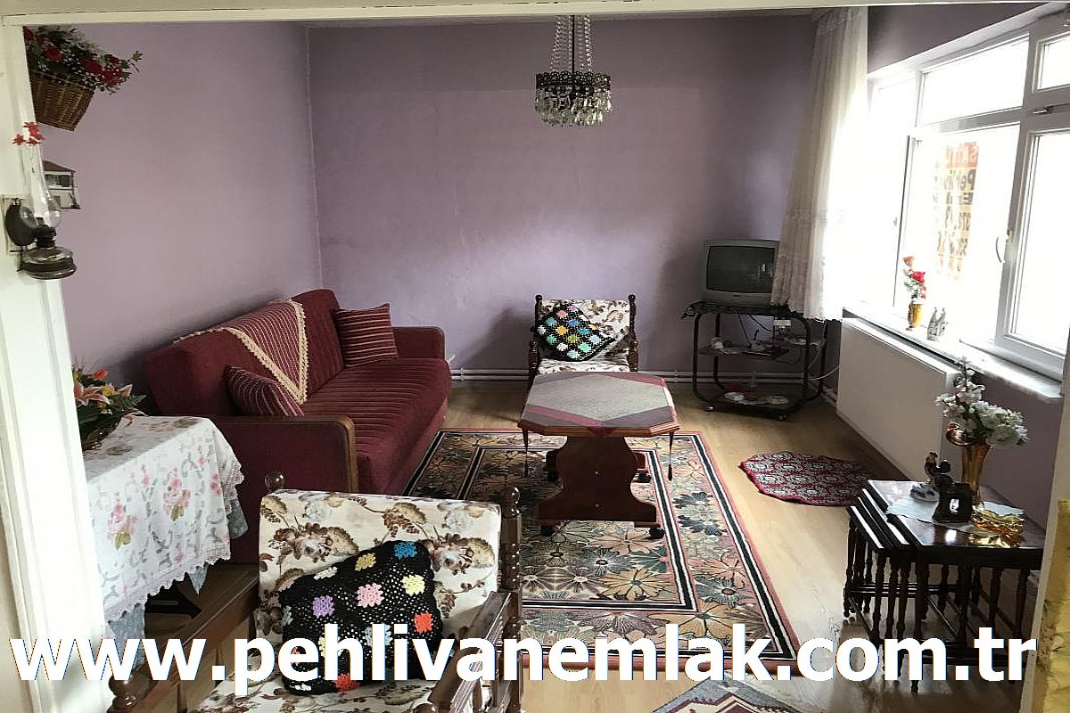 Alaplı Üç Katlılarda Uygun Satılık Daire