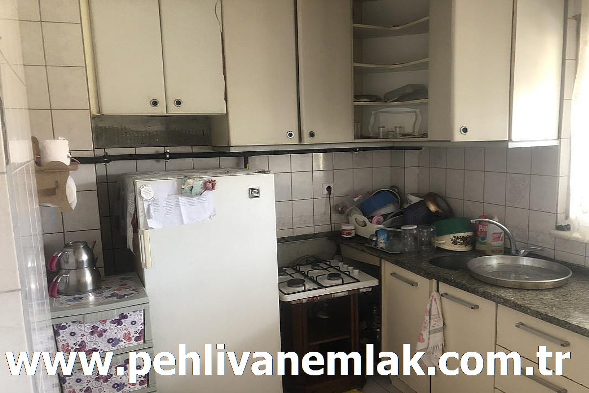 ACİL UYGUN SATILIK DAİRE ALAPLI PEHLİVAN EMLAK