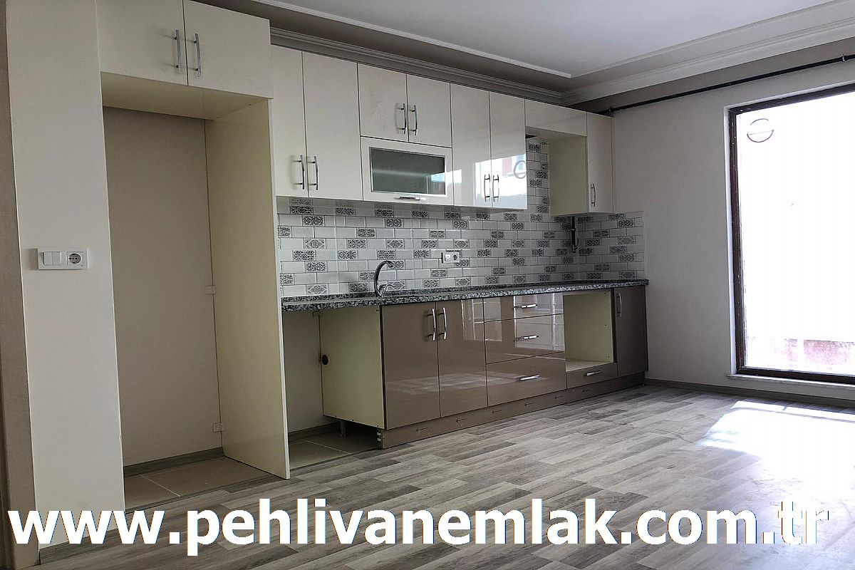Çarşı Merkezinde Satılık SIFIR Daire ALAPLI