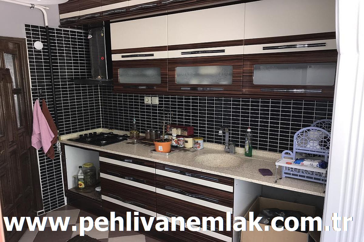 Alaplı Üç Katlılar Yapılı Satılık Daire