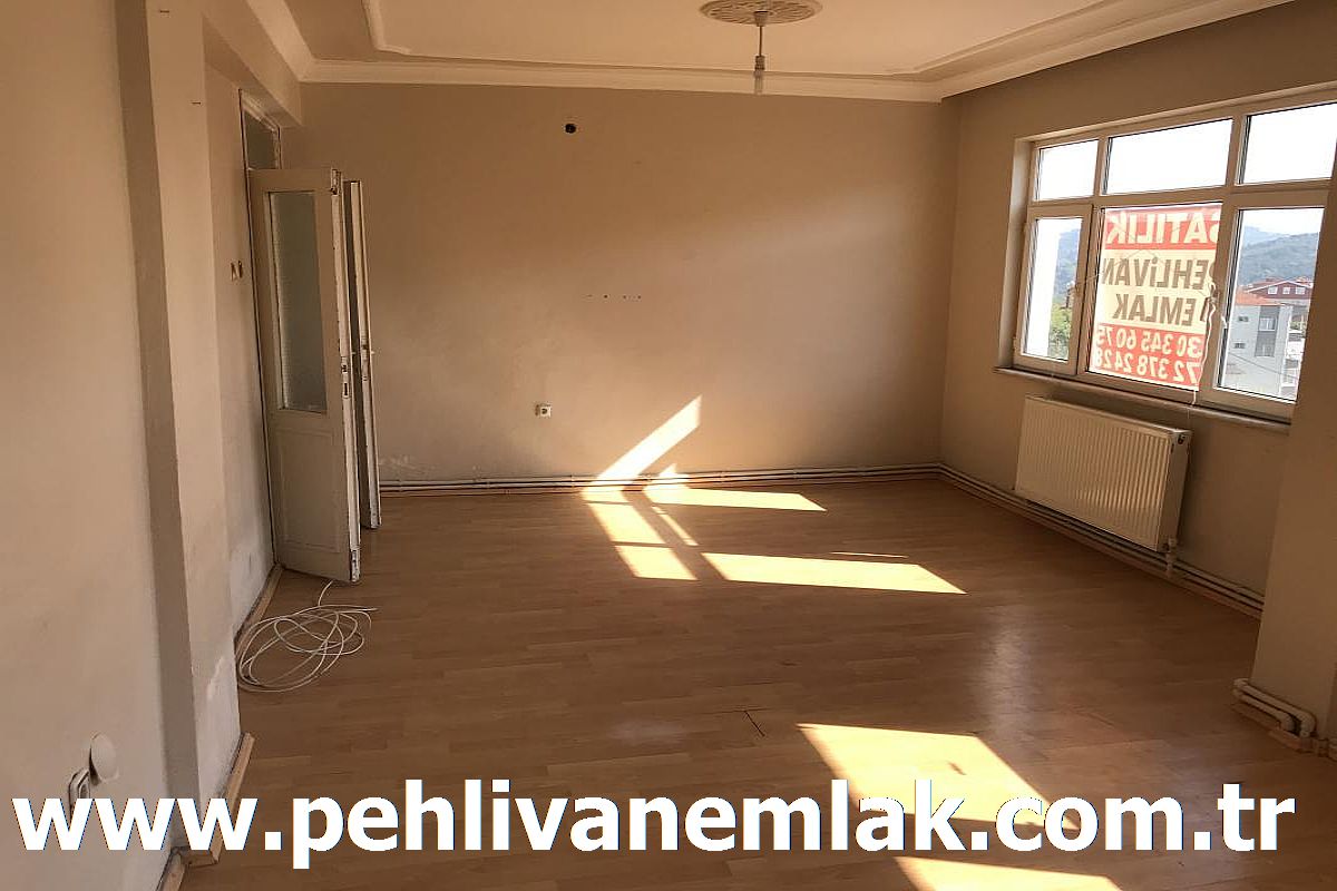 PEHLİVAN EMLAK Alaplı 1050 Evlerde Satılık Daire