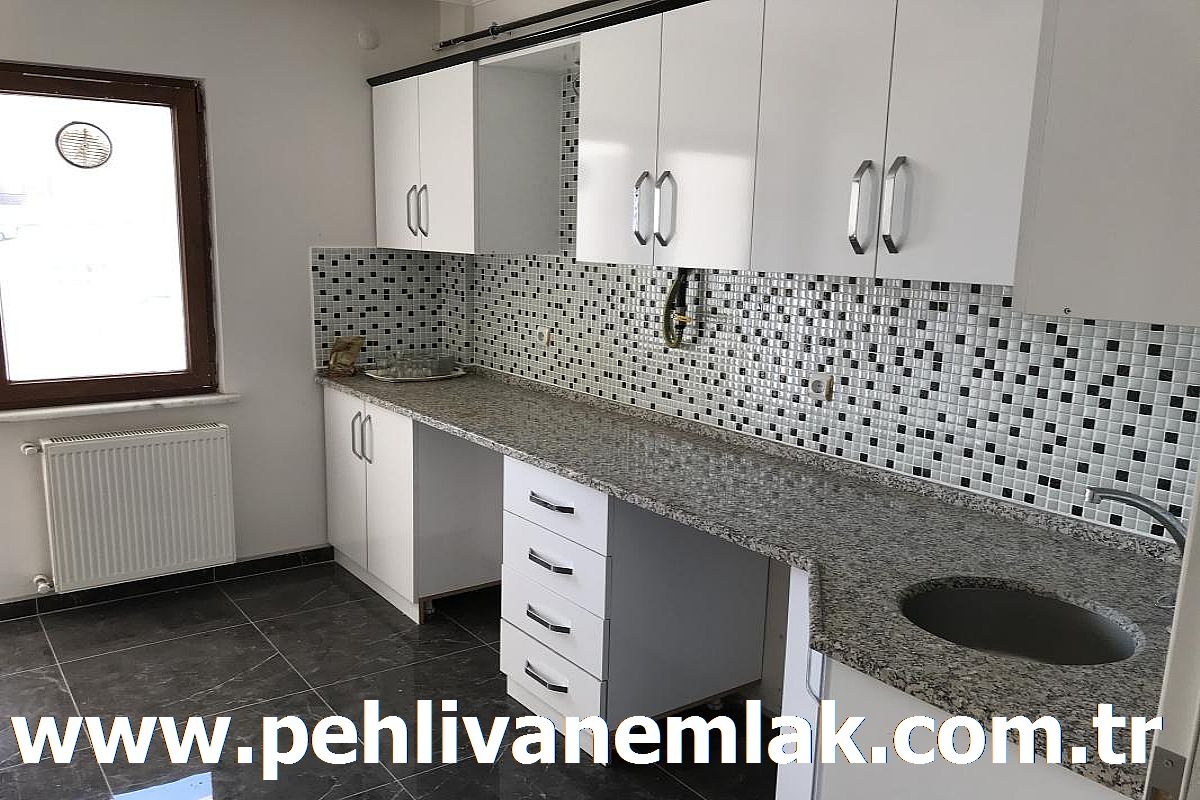 Alaplı Merkezde Satılık Yeni Daire