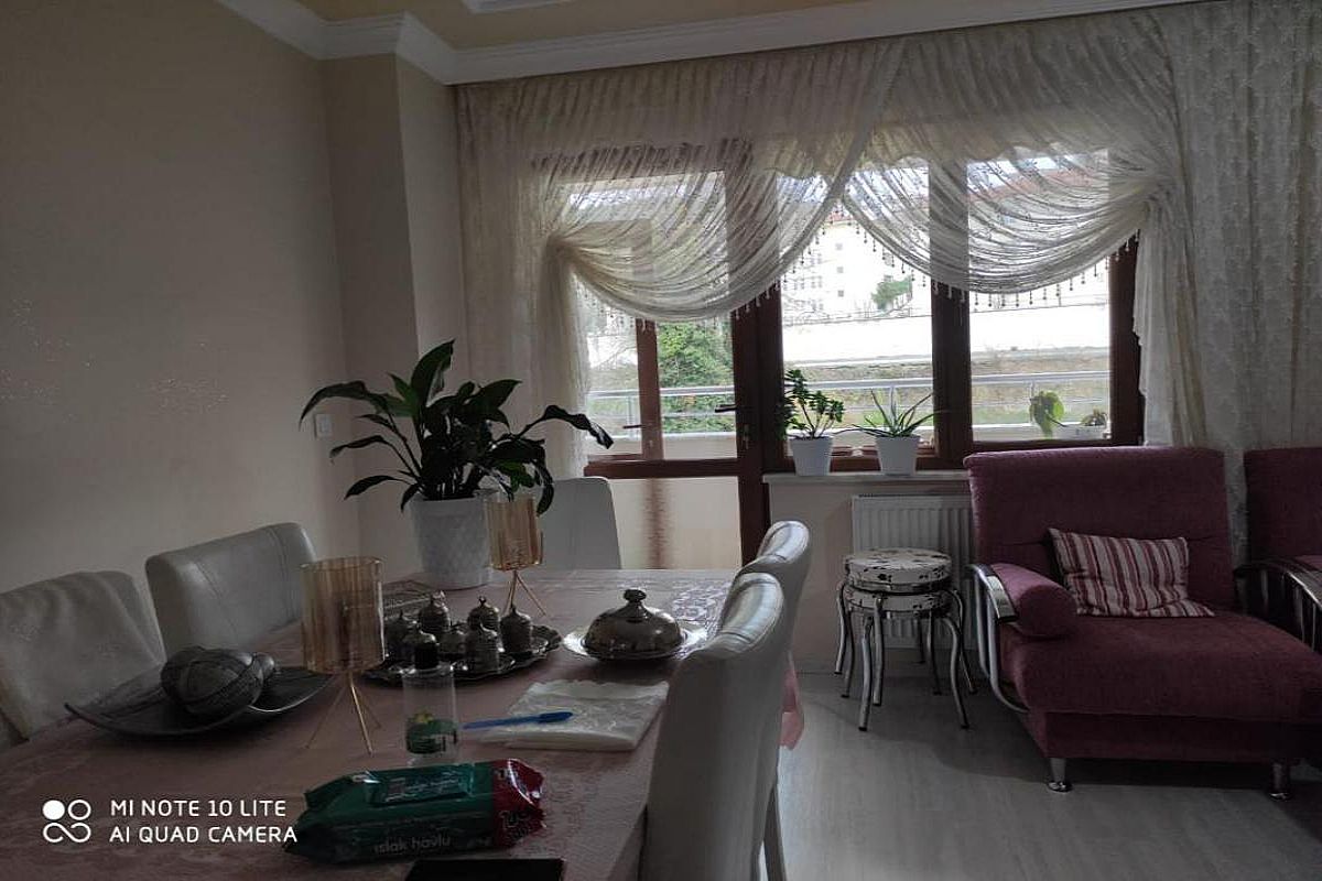 Alaplı Merkezde Teraslı Deniz Manzaralı Satılık Daire