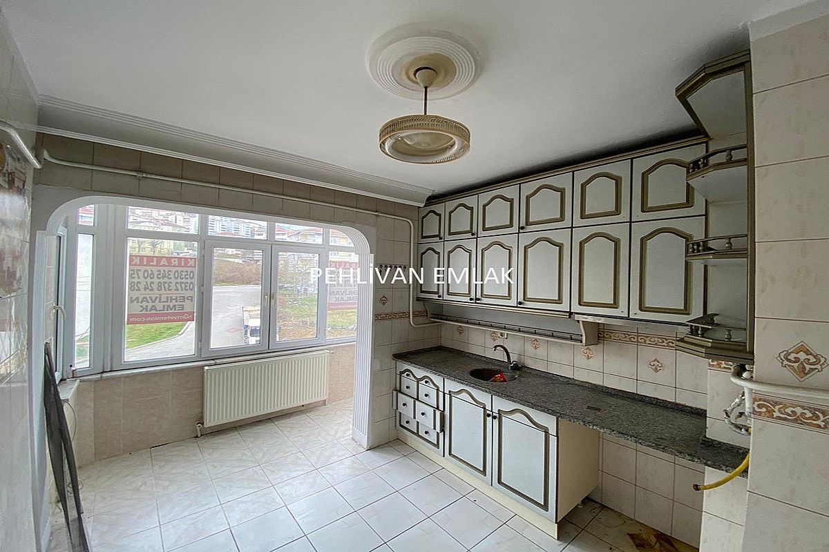 Alaplı Merkezde Kiralık Daire Pehlivan Emlak