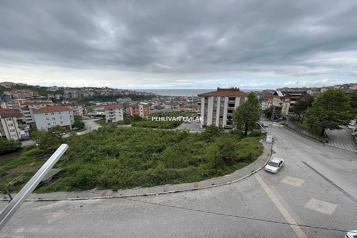 Alaplı Merkezde Deniz Manzaralı 3+1 Satılık Daire