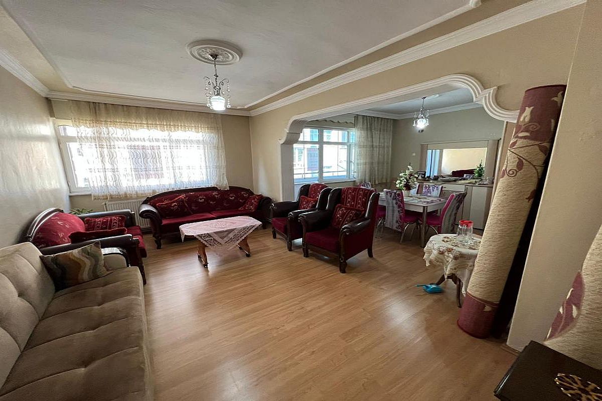 Alaplı Yeni Siteler Anayol Kenarında Acil Satılık İçi Yapılı Daire