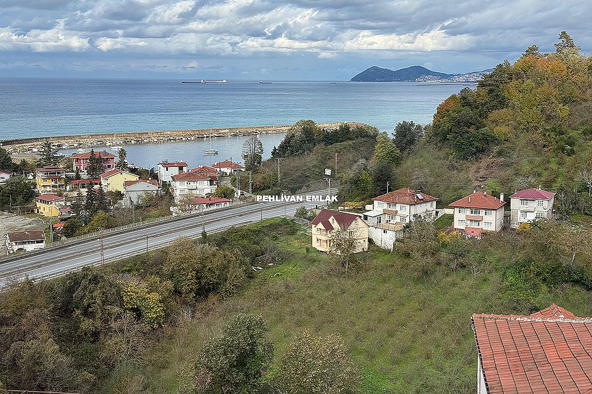 Alaplı Yeni Sitelerde Deniz Manzaralı Satılık Daire