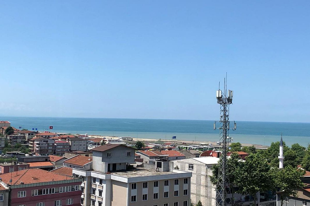 Alaplı Merkezde Deniz Manzaralı Satılık Daire