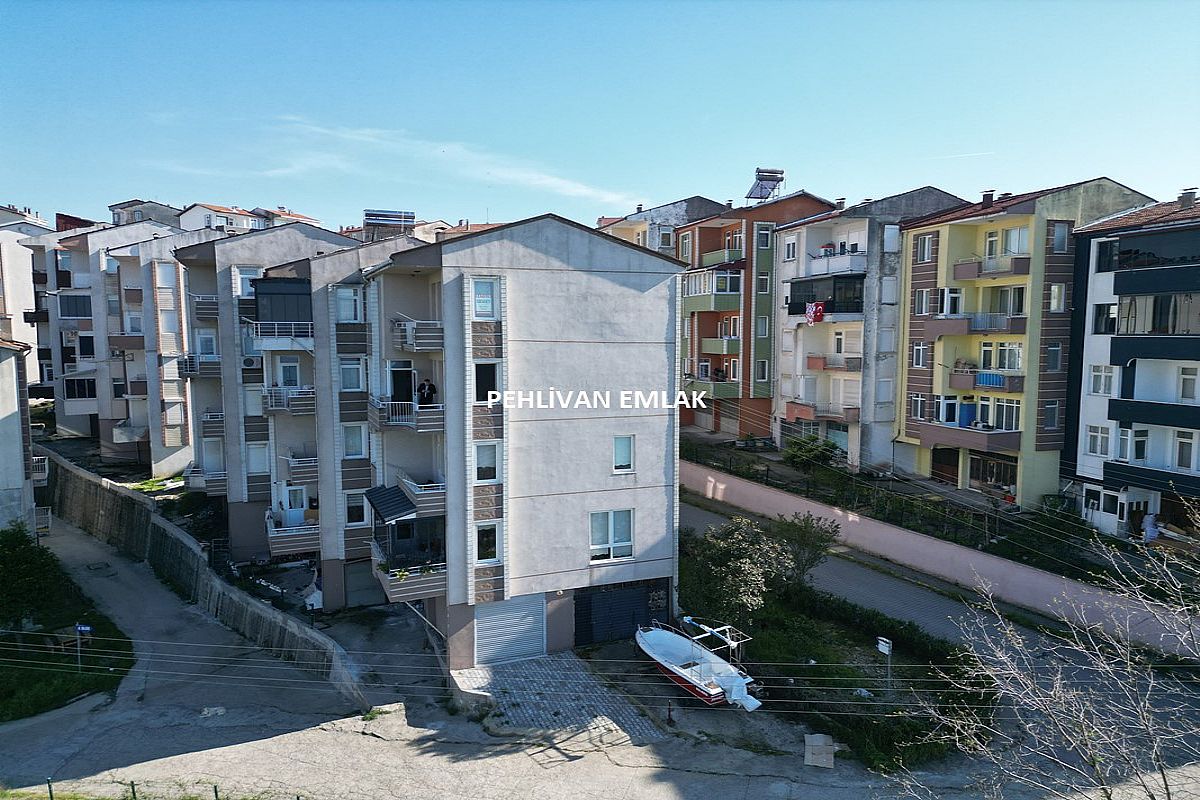 Alaplı Huzurkent Eşyalı Satılık Dubleks Daire ( Kapalı Garajlı )