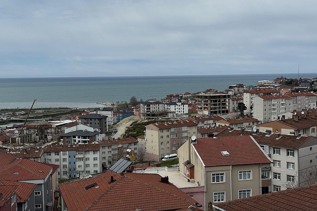 Alaplı Yeni Siteler Full Yapılı Deniz Manzaralı Kiralık Daire